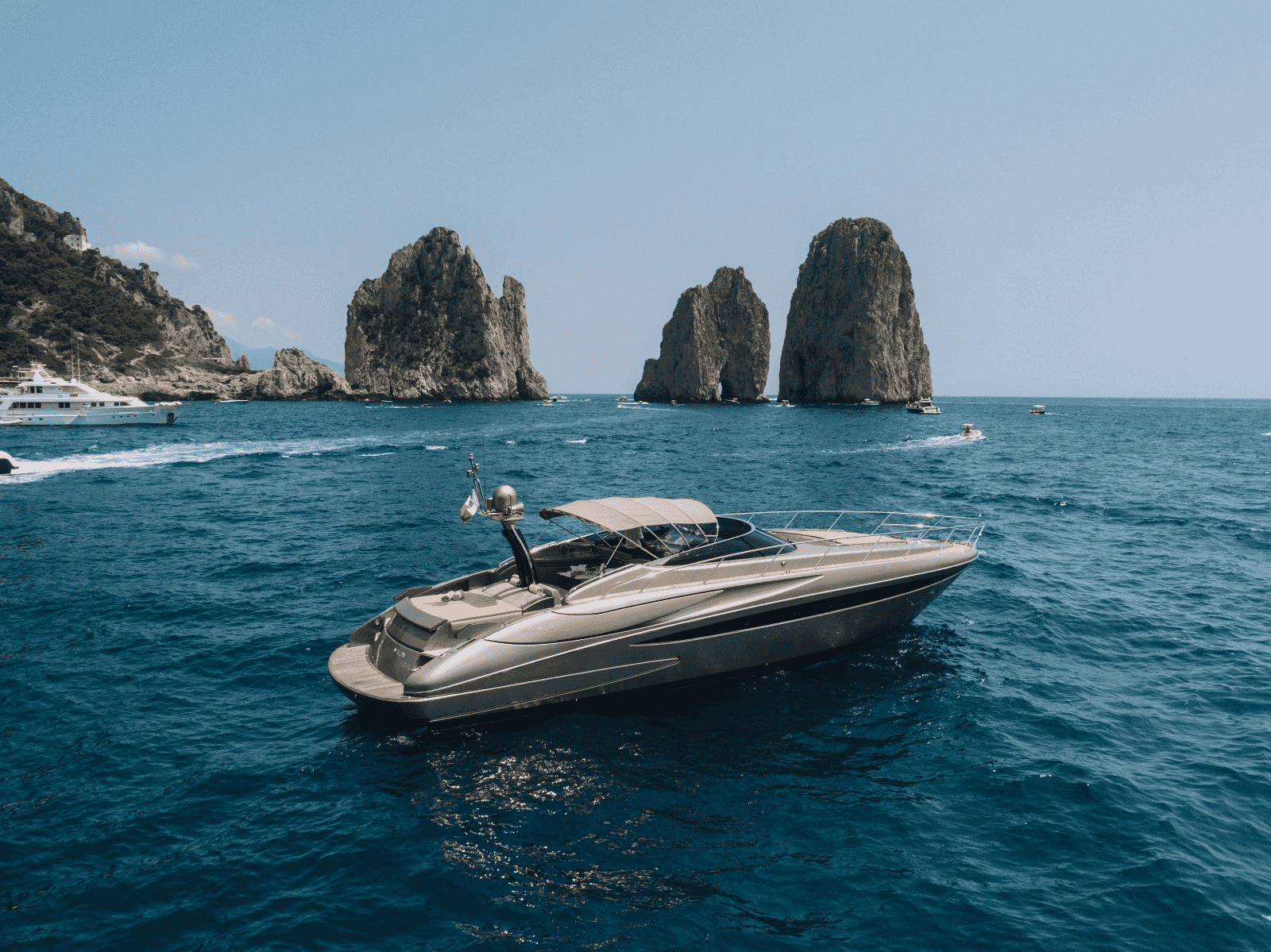 Yacht in Capri